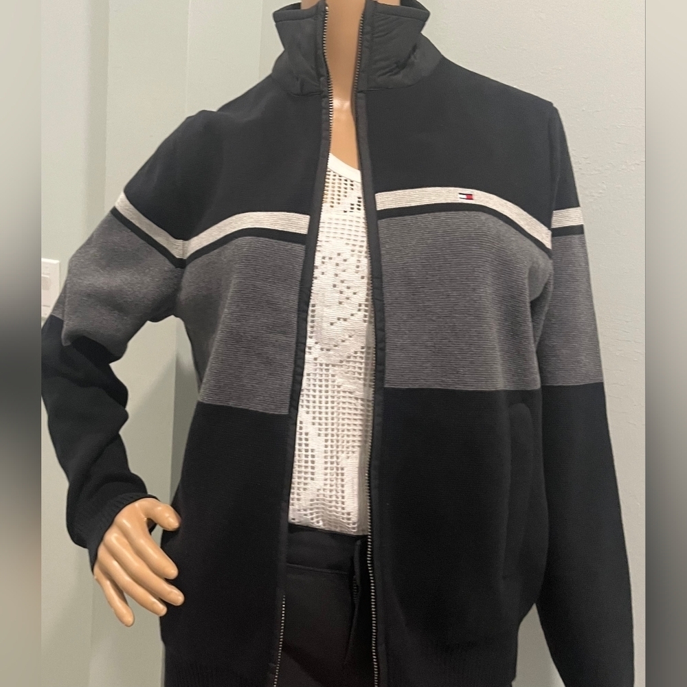 Tommy Hilfiger Warm Up Front‎ Zip Jacket In Size XS  New With Tags!